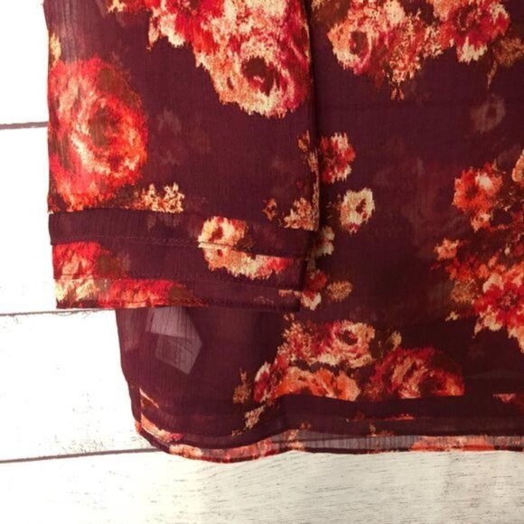 Kut from the Kloth Red V-Neck Floral Semi-Sheer 3/4 Long Sleeve S - Picture 4 of 4